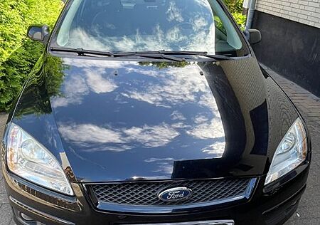Ford Focus 1,6 Style Style