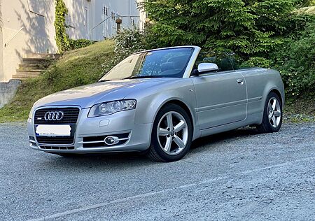 Audi Cabriolet A4, S-Line, 2.0 TDI, Bi-Xenon, NAVI