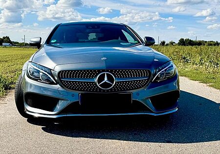 Mercedes-Benz C 400 4MATIC AMG Line Autom. AMG Line