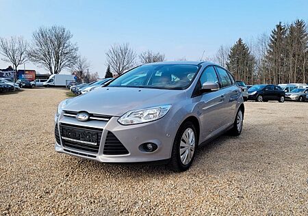 Ford Focus Lim. Champions Edition*ParkAss*Klima*PDC*