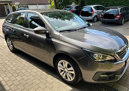 Peugeot 308 PureTech 130 Style SW Style