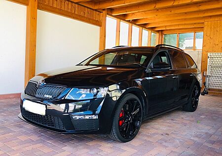Skoda Octavia 2.0 TSI RS Combi RS