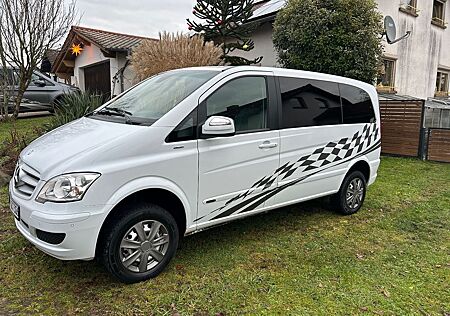 Mercedes-Benz Viano 2.2 CDI 4MATIC TREND EDITION kompakt T...