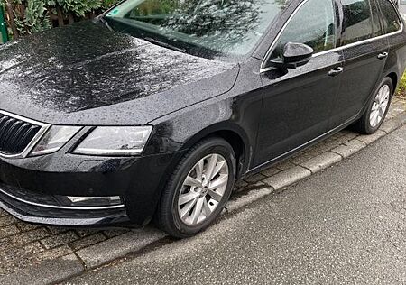 Skoda Octavia 2.0 TDI SCR DSG Style Combi Style