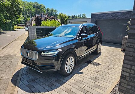 Volvo XC 90 XC90 T8 Inscription Plug-in Hybrid 7 Sitze AWD