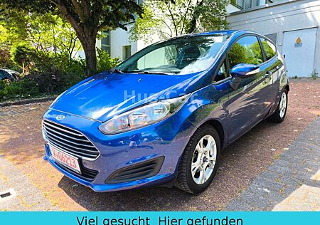 Ford Fiesta Sync Edition -TüV Insp. Navi Klima PDC SH