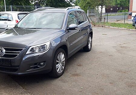VW Tiguan Volkswagen 2.0 TSI Automatik 4MOTION Track & Field