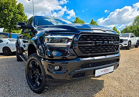 Dodge RAM 1500 5.7 4x4 / Black Beast / 2" Lift / LED