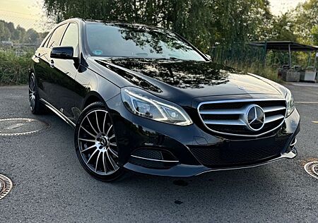 Mercedes-Benz E 220 AVANTG+LED+DISTRONIC+