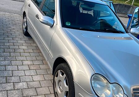 Mercedes-Benz C 180 KOMPRESSOR T CLASSIC Classic
