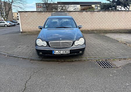 Mercedes-Benz C 180 CLASSIC SELECTION Classic Selection