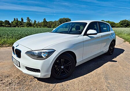 BMW 114i -Benzin mit Tüv/HU bis 12/2026