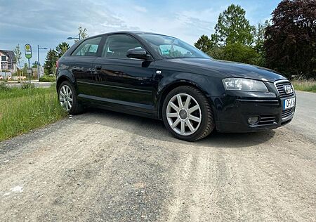 Audi A3 2.0 FSI Attraction Attraction