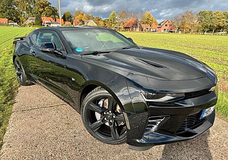 Chevrolet Camaro gebraucht kaufen Chevrolet Camaro 6.2 V8 AT EU Recaro Magnetic Ride