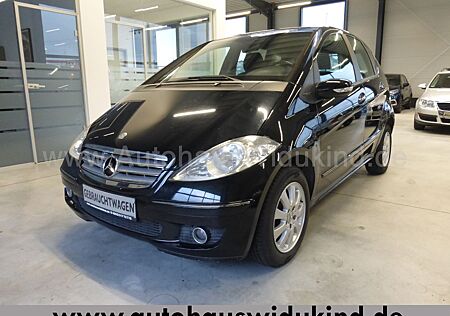 Mercedes-Benz A 150 Elegance Klima 5 türig TÜV AU 04 2025