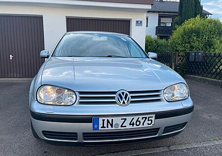 VW Golf Volkswagen 4 1.4 / 1. Hand / Unfallfrei