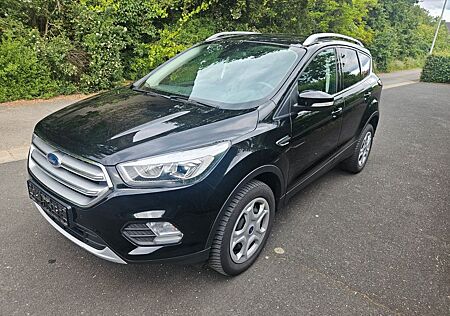 Ford Kuga 1,5 EcoBoost 4x4 129kW COOL & CONN. Aut...