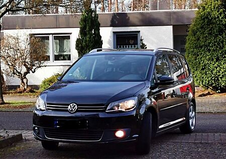 VW Touran Volkswagen 1.4 TSI Comfortline 7-Sitzer (140PS)