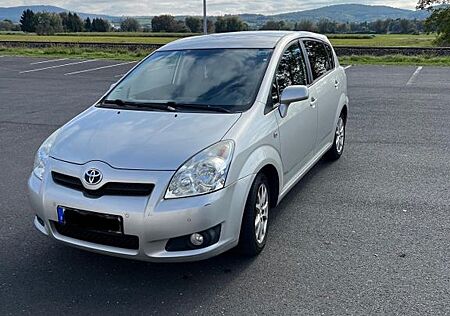 Toyota Corolla Verso 1.8-l-VVT-i Executive Executive