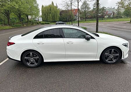 Mercedes-Benz 250 CLA AMG Line Night Packet Pano