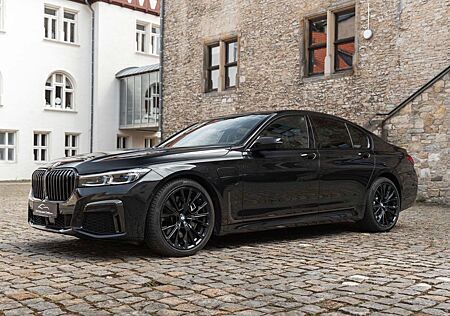BMW 745 e M SPORT H&K LASER MASSAGE PANO 360° HUD