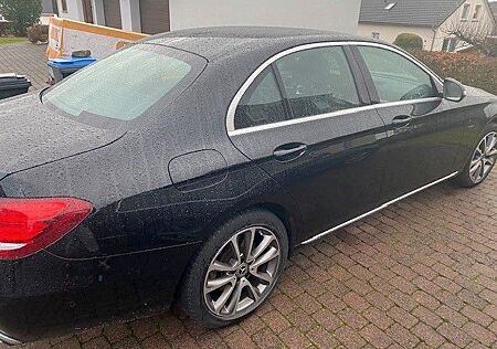 Mercedes-Benz E 350 e AVANTGARDE Autom. AVANTGARDE
