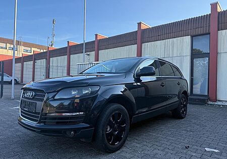 Audi Q7 3.0 TDI (DPF) quattro tiptronic -
