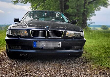 BMW 750iL A -