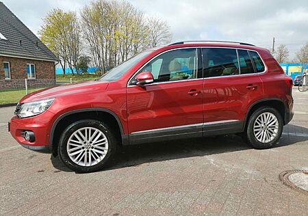 VW Tiguan Volkswagen 2.0 TDI 177PS Vollausstattung