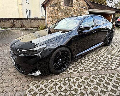 BMW M5 Plug-In Hybrid xDrive A M5 / Komplett Voll