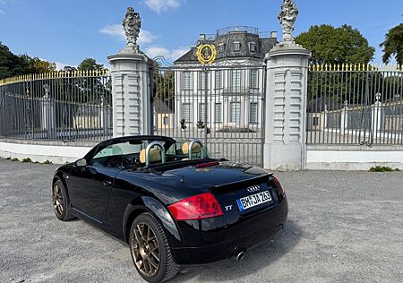 Audi TT Roadster 1.8T 110KW -