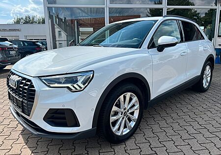 Audi Q3 35 TFSI LED NAVI E-KLAPPE GRA GJR SHZ PDC APP