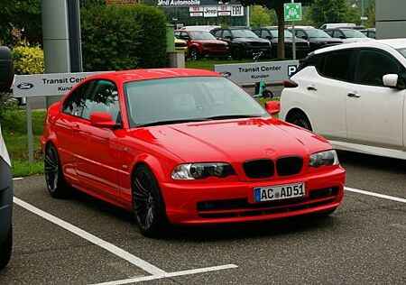 BMW 320i Coupe
