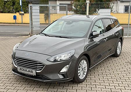 Ford Focus gebraucht kaufen Ford Focus Turnier Titanium Automati./Klimaaut./NAVI/