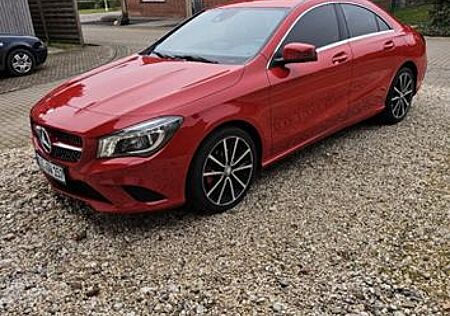 Mercedes-Benz CLA 200 CDI -