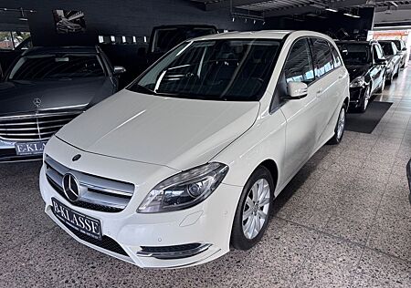 Mercedes-Benz B 180 B 180CDI*SPORT-PAKET*AUTOMATIK*XENON*KAMERA*PTS*