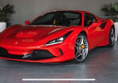 Ferrari F8 Spider TRICOLORE Unikat I Carbon I RossoNero