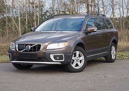 Volvo XC 70 XC70 D5 AWD Kinetic ACC/TWA/AHK/SpurAss/Memory