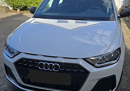 Audi A1 25 TFSI S tronic Sportback -