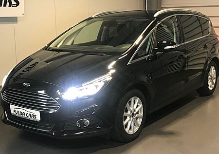 Ford S-Max 1.5 TITANIUM LED NAVI SPORTS SPUR CAM AHK