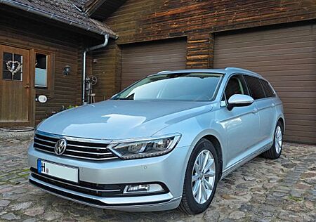VW Passat Variant Volkswagen 2.0 TDI SCR 176kW DSG 4MOT El...