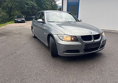 BMW 320i 320 Baureihe 3 Lim.