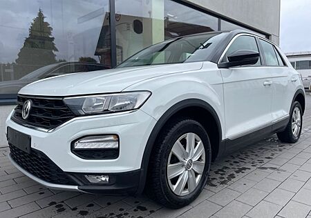 VW T-Roc Volkswagen Style 4Motion Navi Spur Abstand Kamera