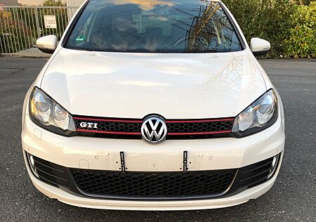 VW Golf Volkswagen 2.0 TSI DSG GTI* DYN-Audio*Xenon