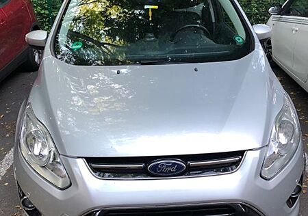 Ford Grand C-Max 1,6TDCi 85kW Titanium Titanium