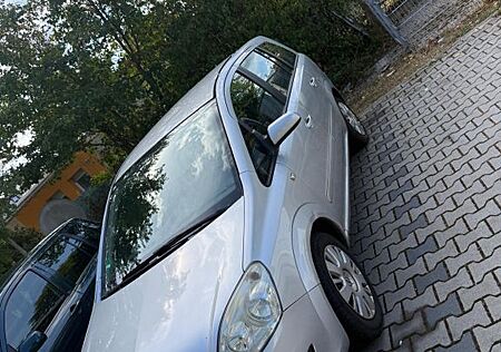 Opel Zafira 1.6 CNG ecoFLEX Family Family