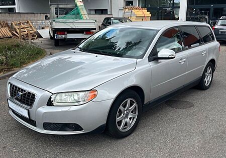 Volvo V70 2.4D Kinetic AUTOMATIK/KLIMA/NAVI/PDC/TEMP