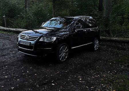 VW Touareg Volkswagen 3.0 V6 TDI Tiptronic Individual Indi...
