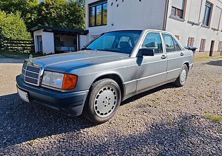 Mercedes-Benz 190 E 1.8