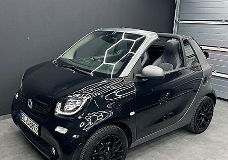 Smart ForTwo Cabrio Black passion